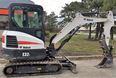 bobcat mini excavator rental cost|bobcat rental cost near me.